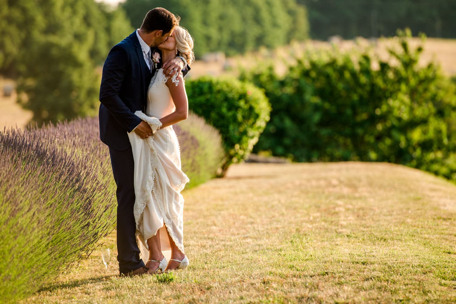 bride and groom golden hour portraits at Chateau de Lacoste wedding