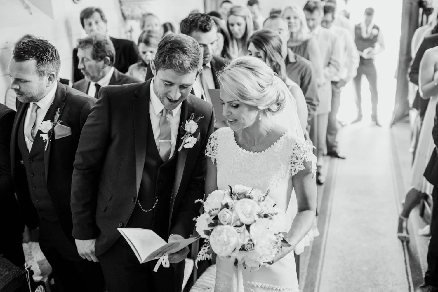 wedding ceremony in the chapel of Chateau de Lacoste wedding venue