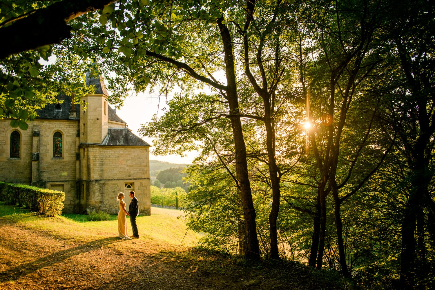 bride and groom golden hour portraits at Chateau de Lacoste wedding