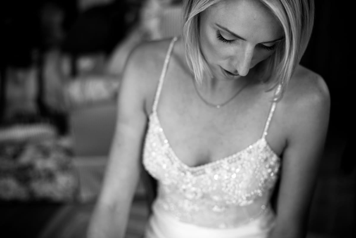 glamorous bride getting ready