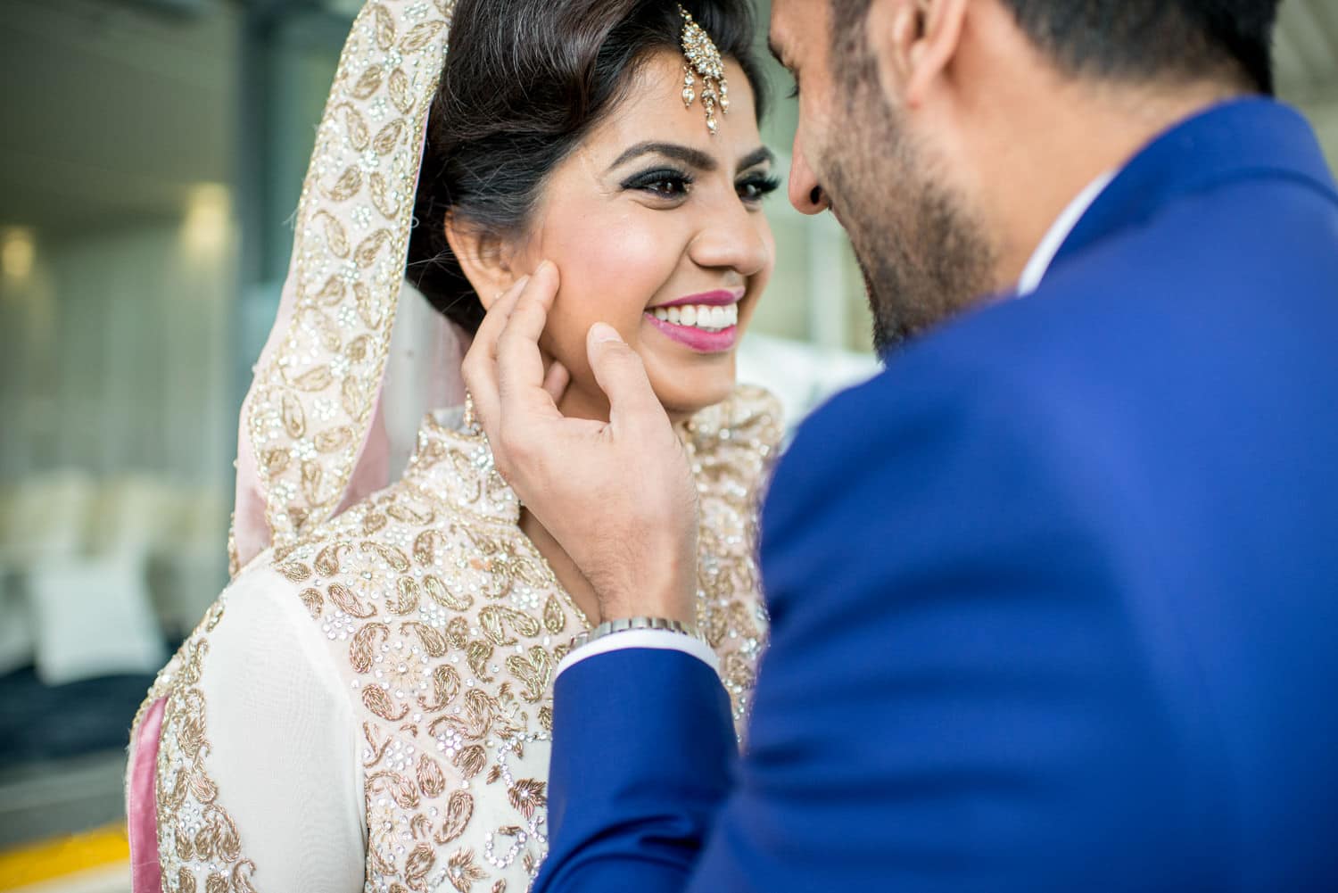 Newbury Racecourse Walima couple portaits