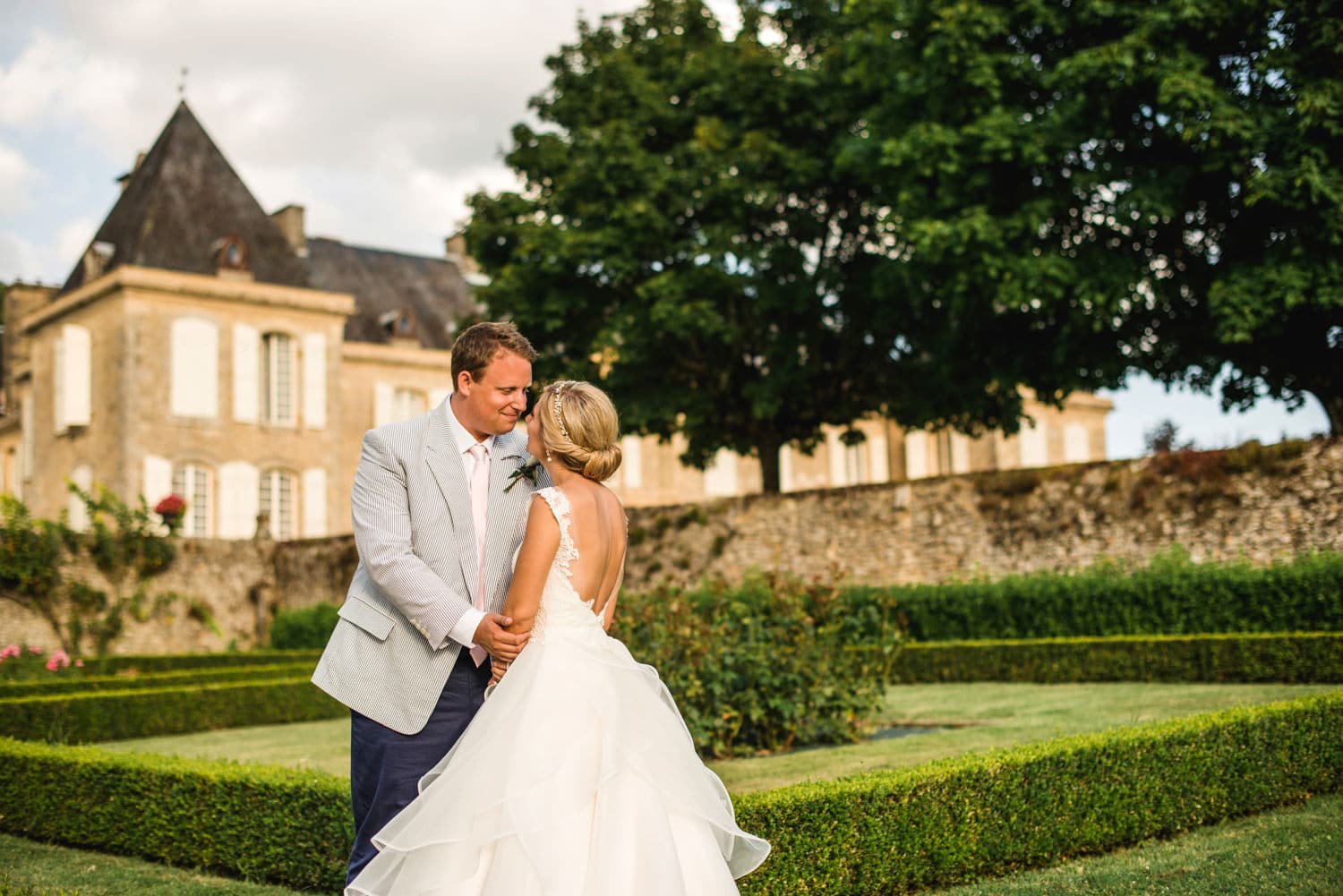 wedding portraits at Chateau de Lacoste