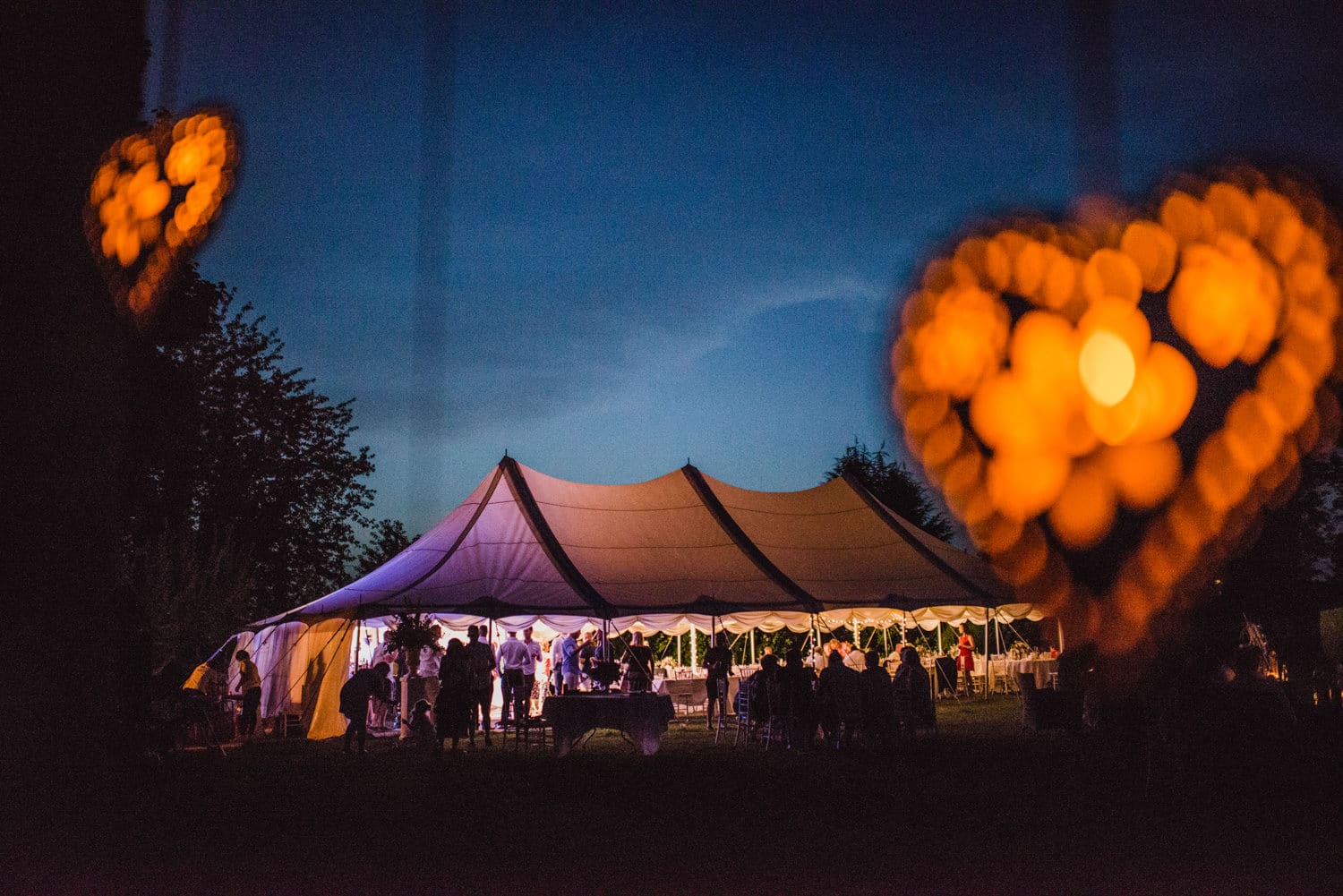 wedding marquee at Chateau la Durantie