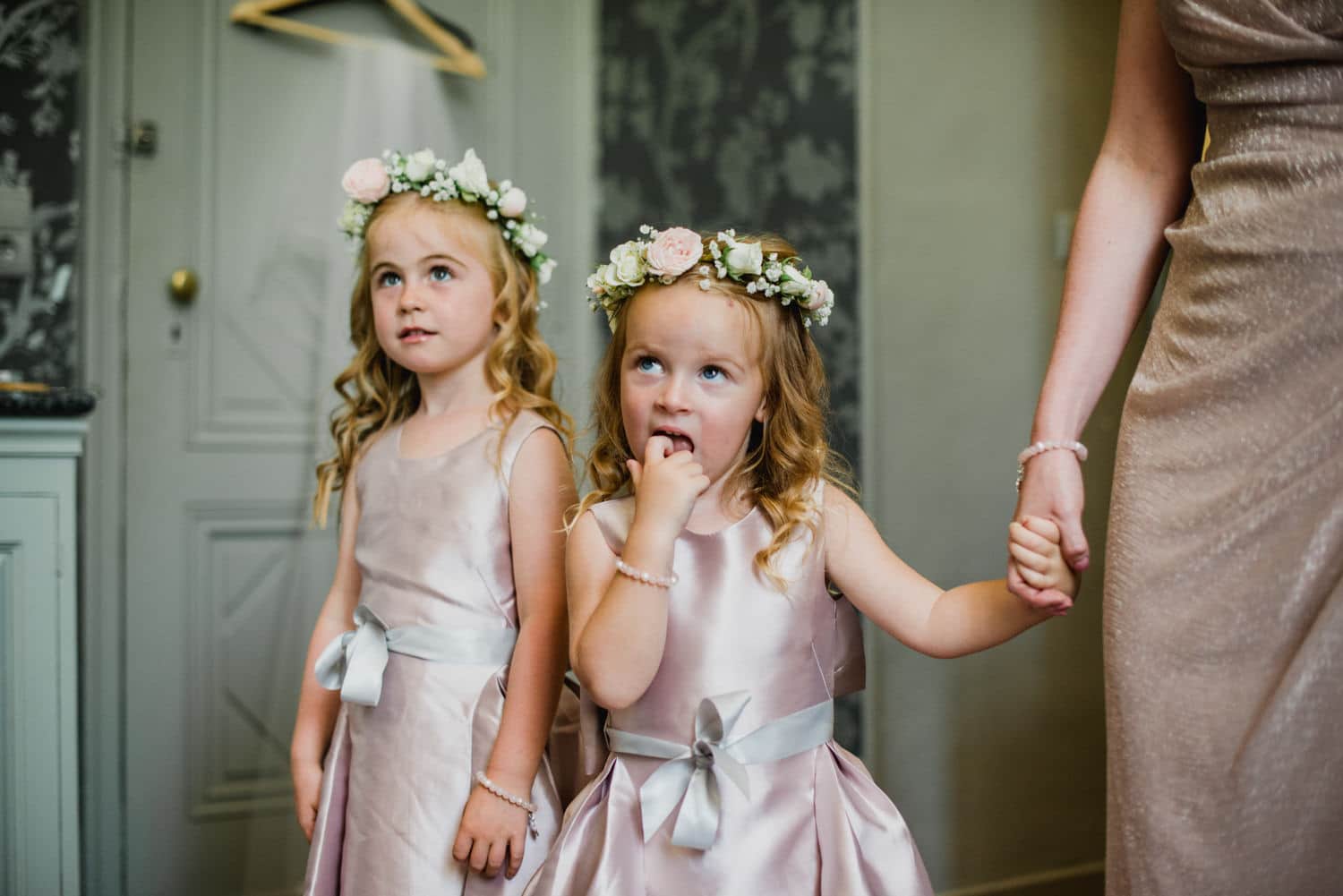 flower girls with flower crowns