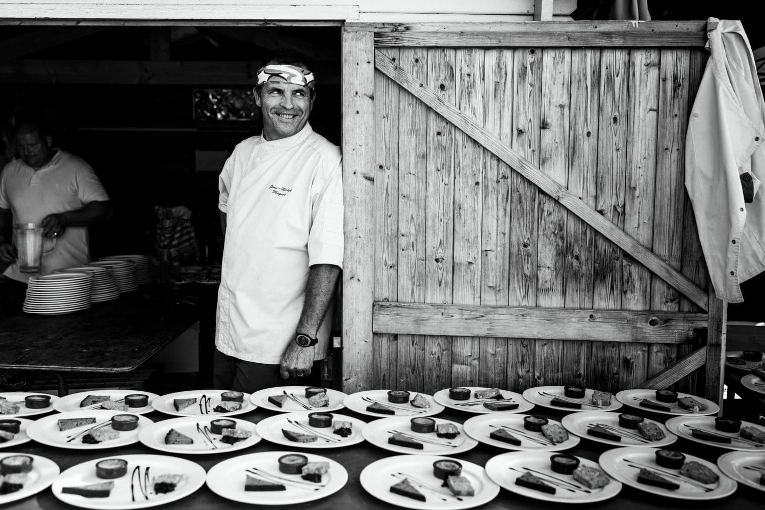 chef portrait plating up