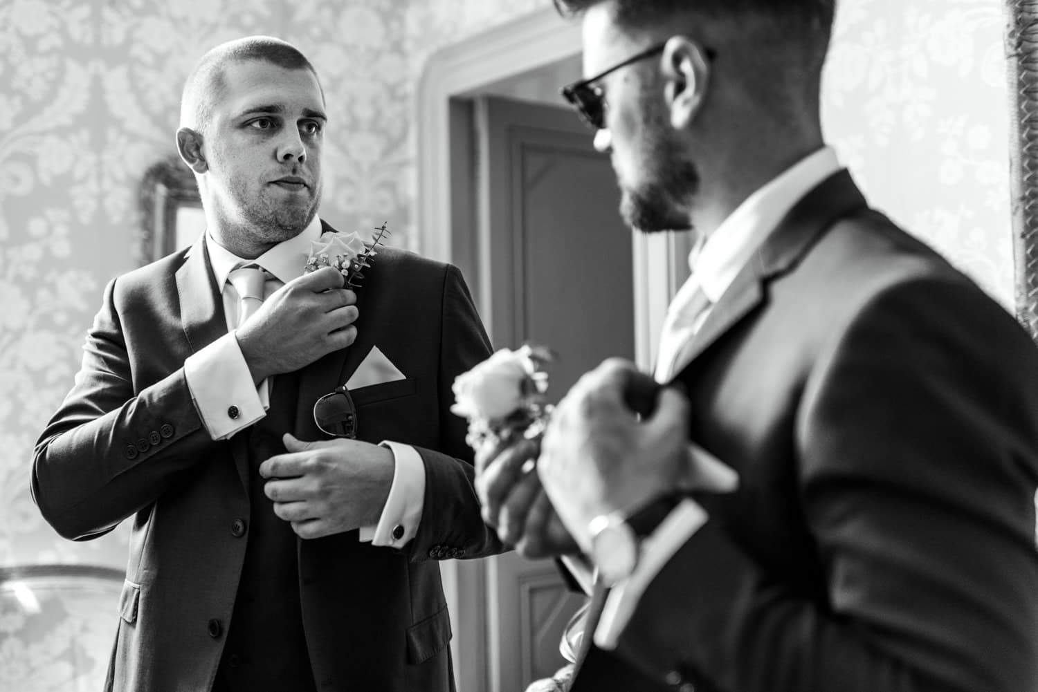 groom preparations at chateau la Durantie