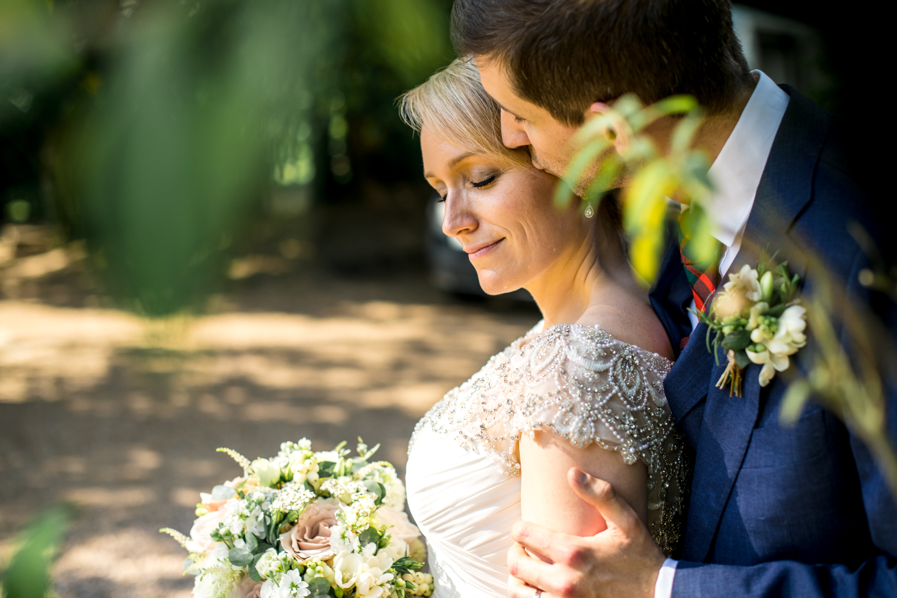 Hampton Court House Wedding Photographer – A Hot Summers Day