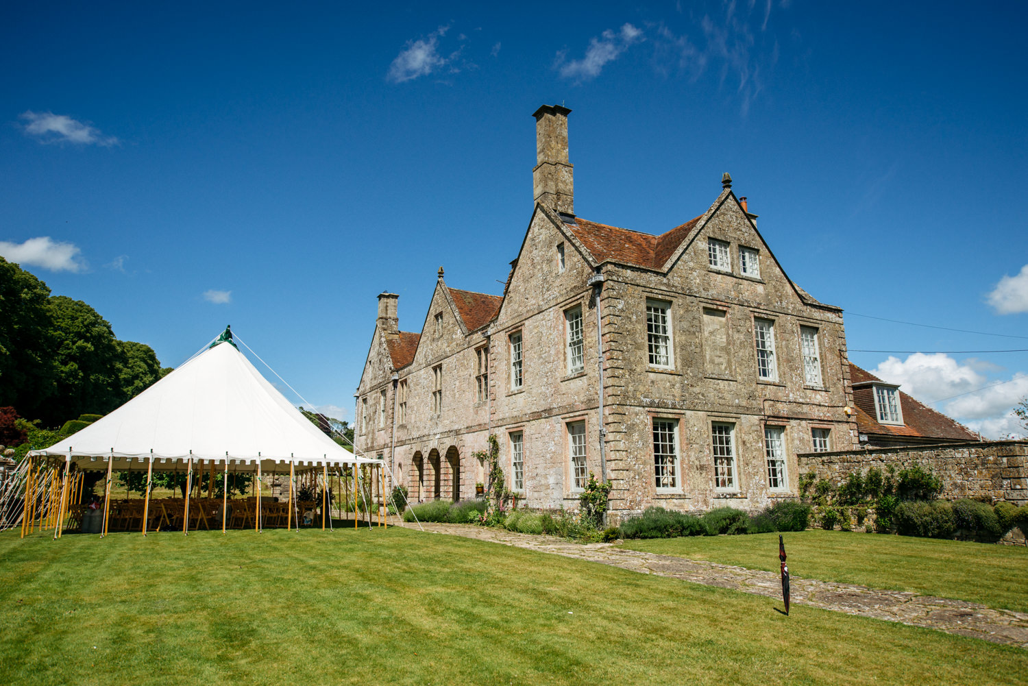 Outdoor Wedding Ceremony at Hatch House
